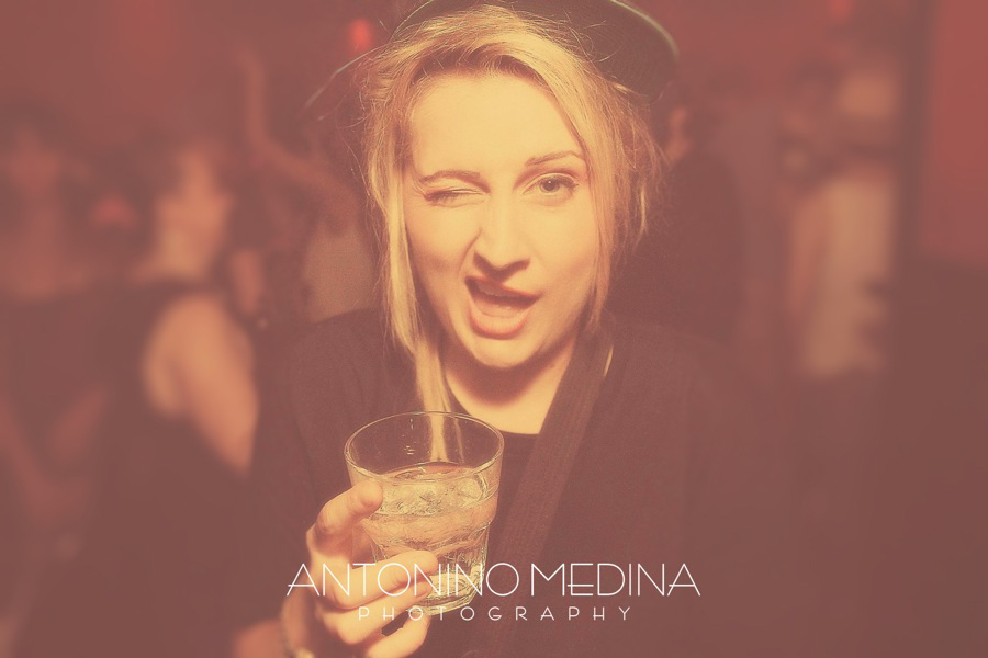 Samedis PLEASE ME - ONE YEAR ANNIVERSARY